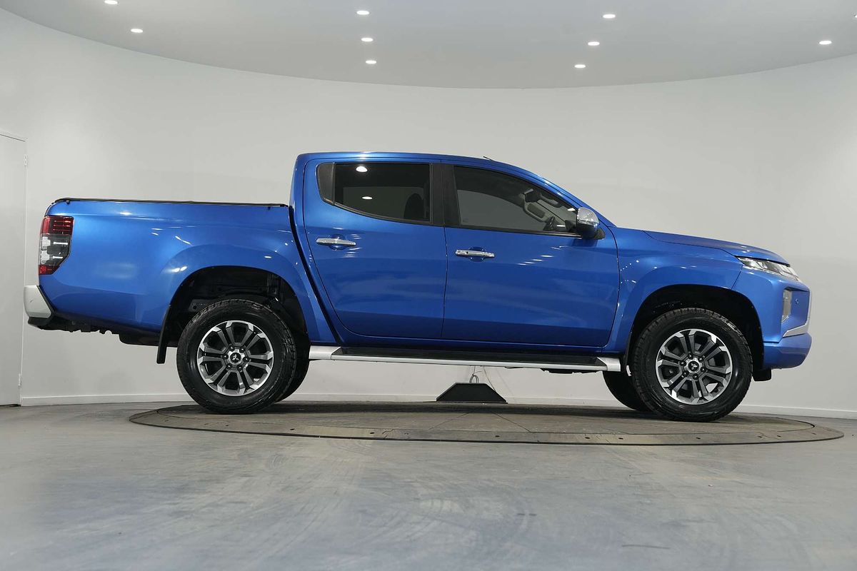 2020 Mitsubishi Triton GLS MR 4X4