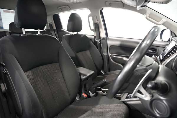 2020 Mitsubishi Triton GLS MR 4X4