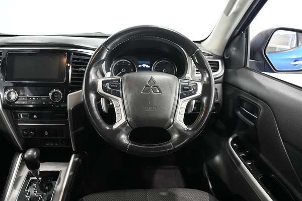 2020 Mitsubishi Triton GLS MR 4X4