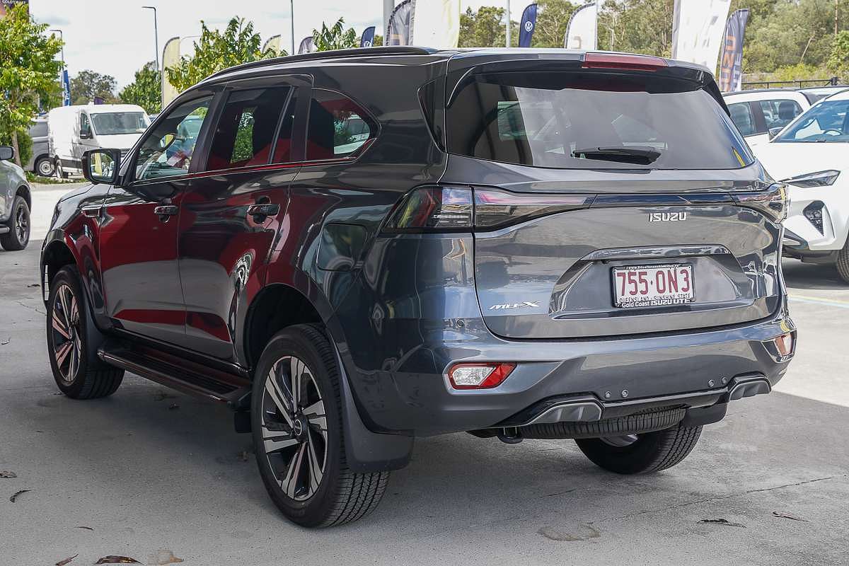 2025 Isuzu MU-X LS-T