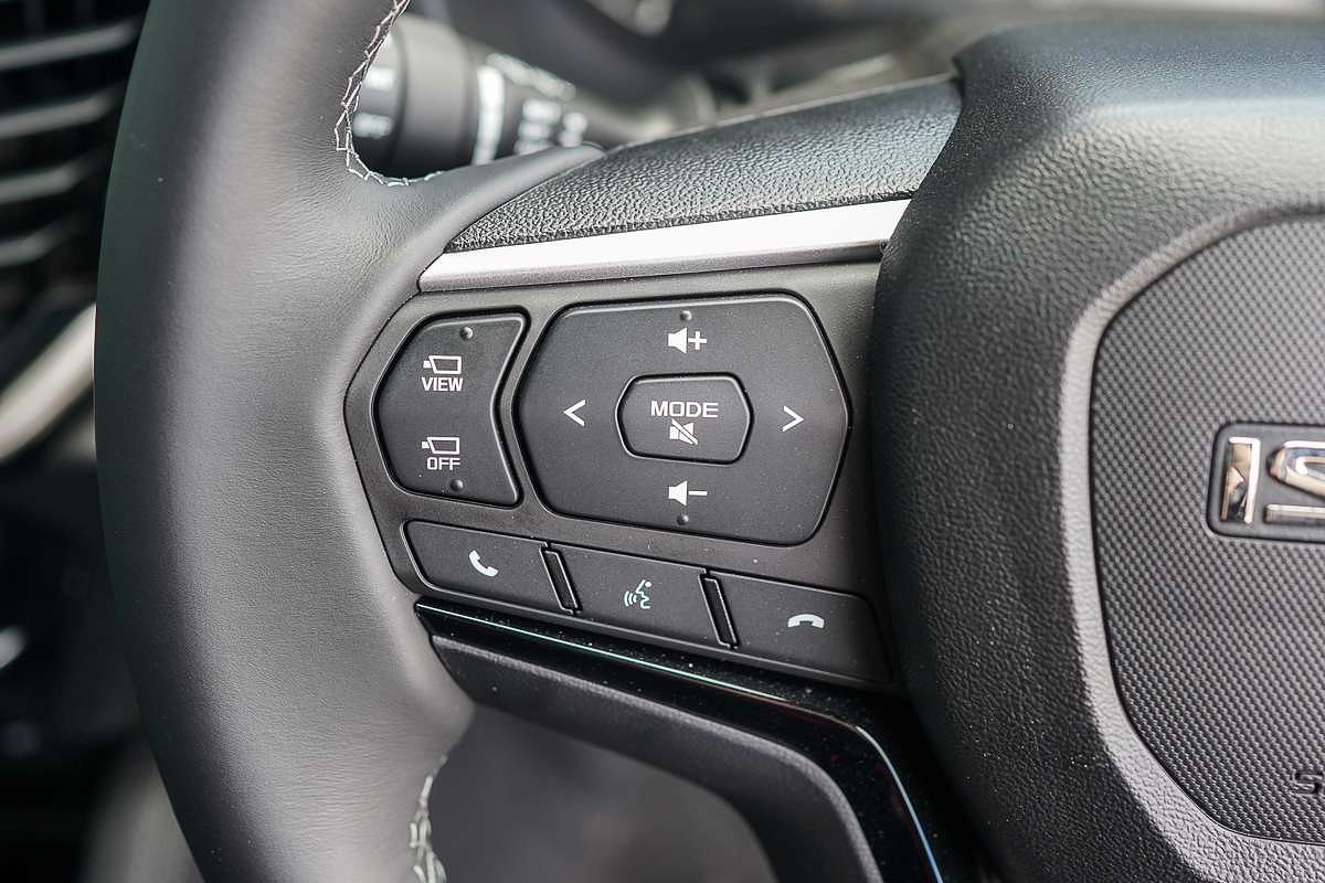 2025 Isuzu MU-X LS-T