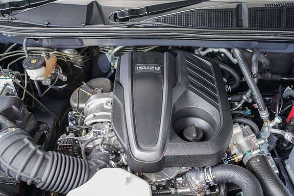 2025 Isuzu MU-X LS-T