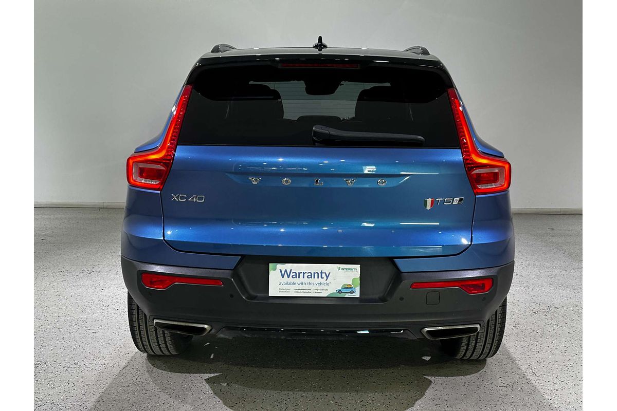 2018 Volvo XC40 T5 R-Design Launch Edition