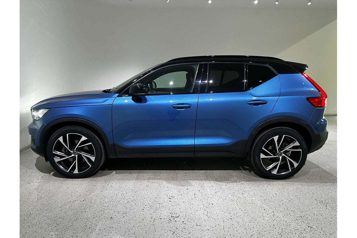2018 Volvo XC40 T5 R-Design Launch Edition