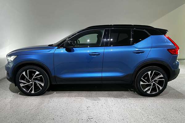 2018 Volvo XC40 T5 R-Design Launch Edition