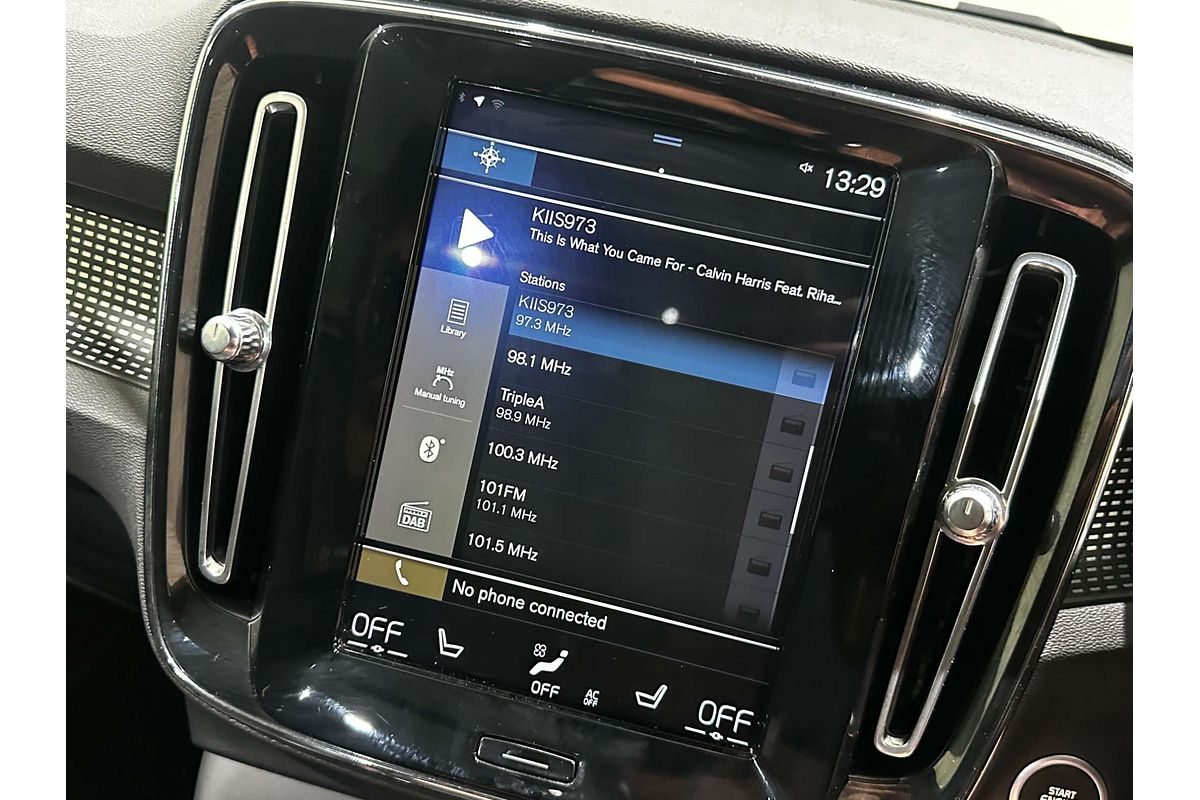 2018 Volvo XC40 T5 R-Design Launch Edition