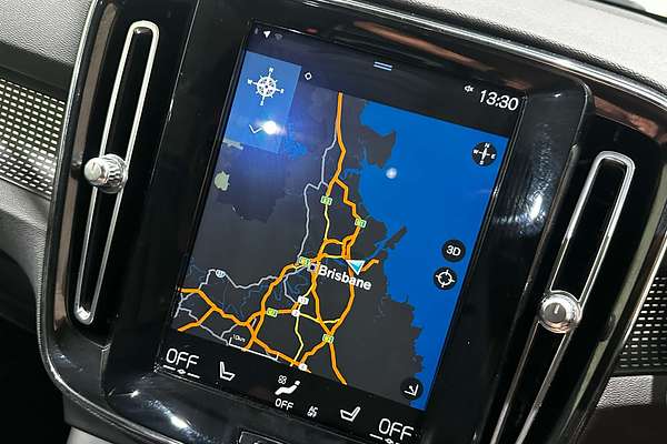 2018 Volvo XC40 T5 R-Design Launch Edition