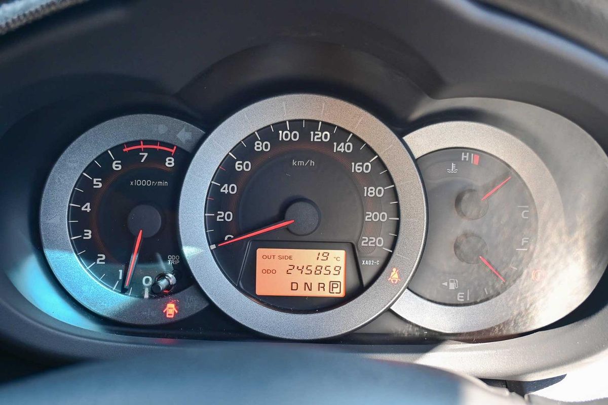 2011 Toyota RAV4 CV ACA33R