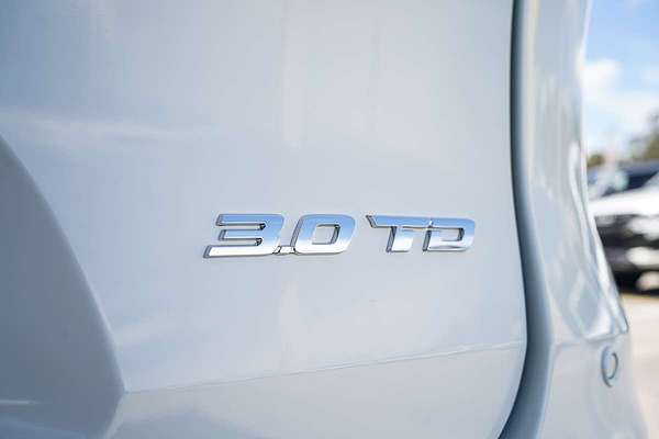 2025 Isuzu MU-X LS-T