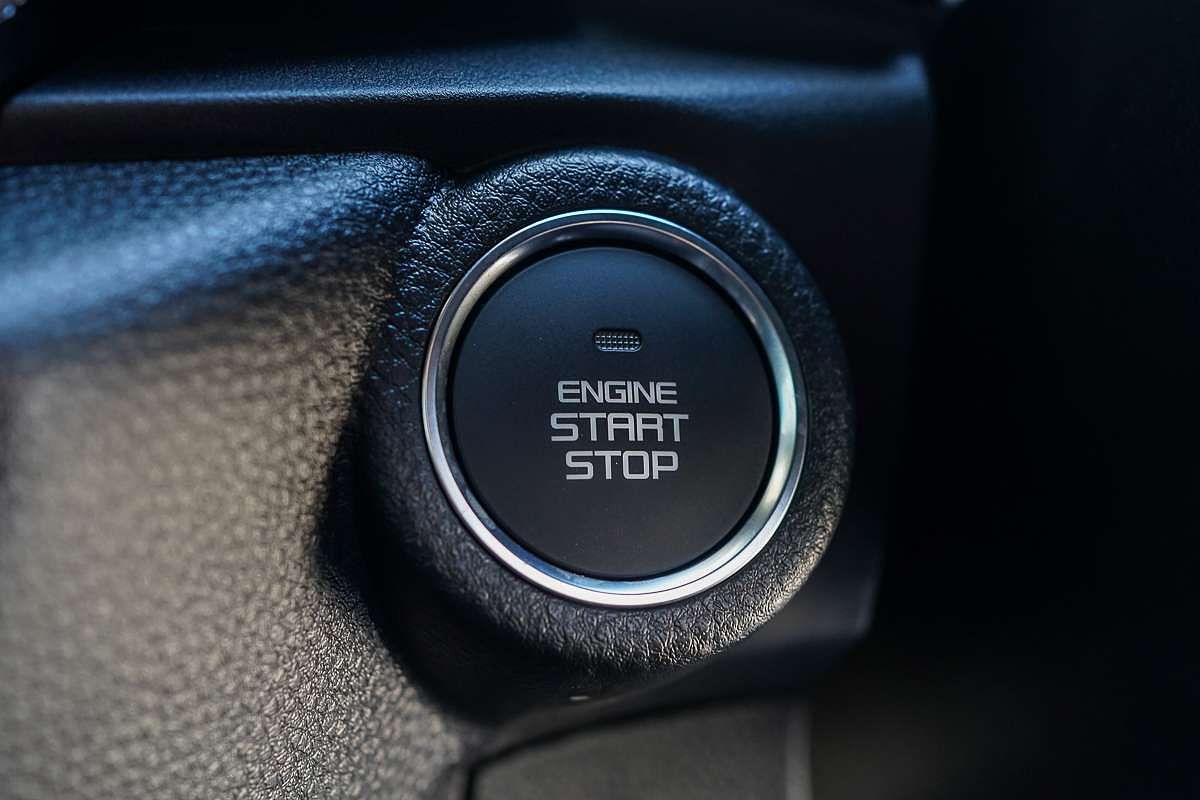 2025 Isuzu MU-X LS-T