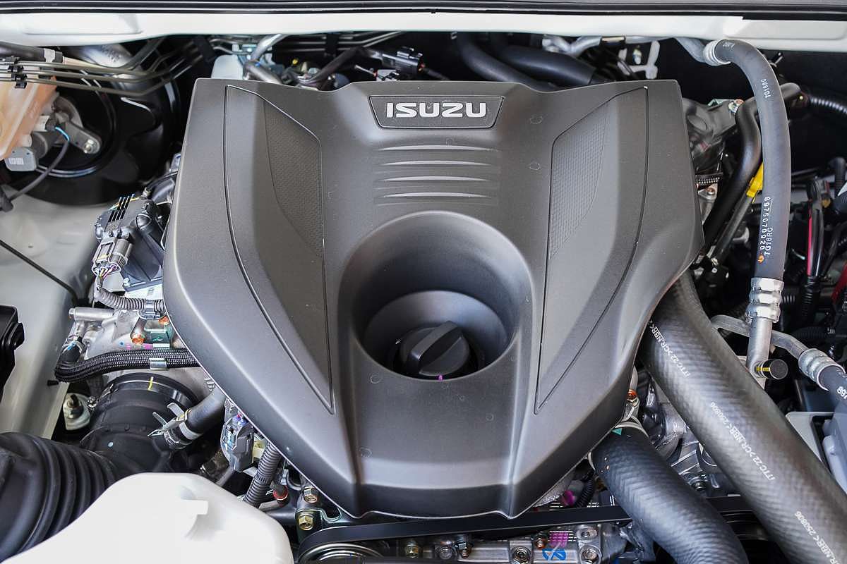 2025 Isuzu MU-X LS-T