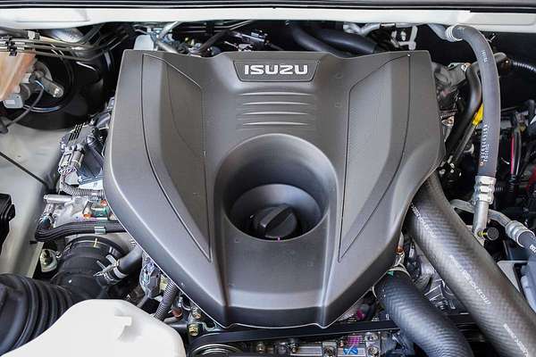 2025 Isuzu MU-X LS-T