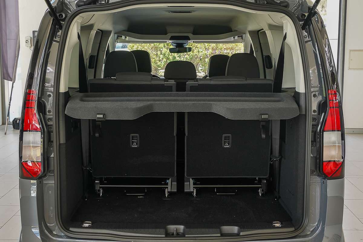 2025 Volkswagen Caddy TDI320 Life 5 LWB