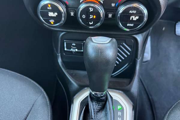 2016 Jeep Renegade Longitude BU