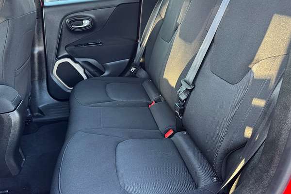 2016 Jeep Renegade Longitude BU