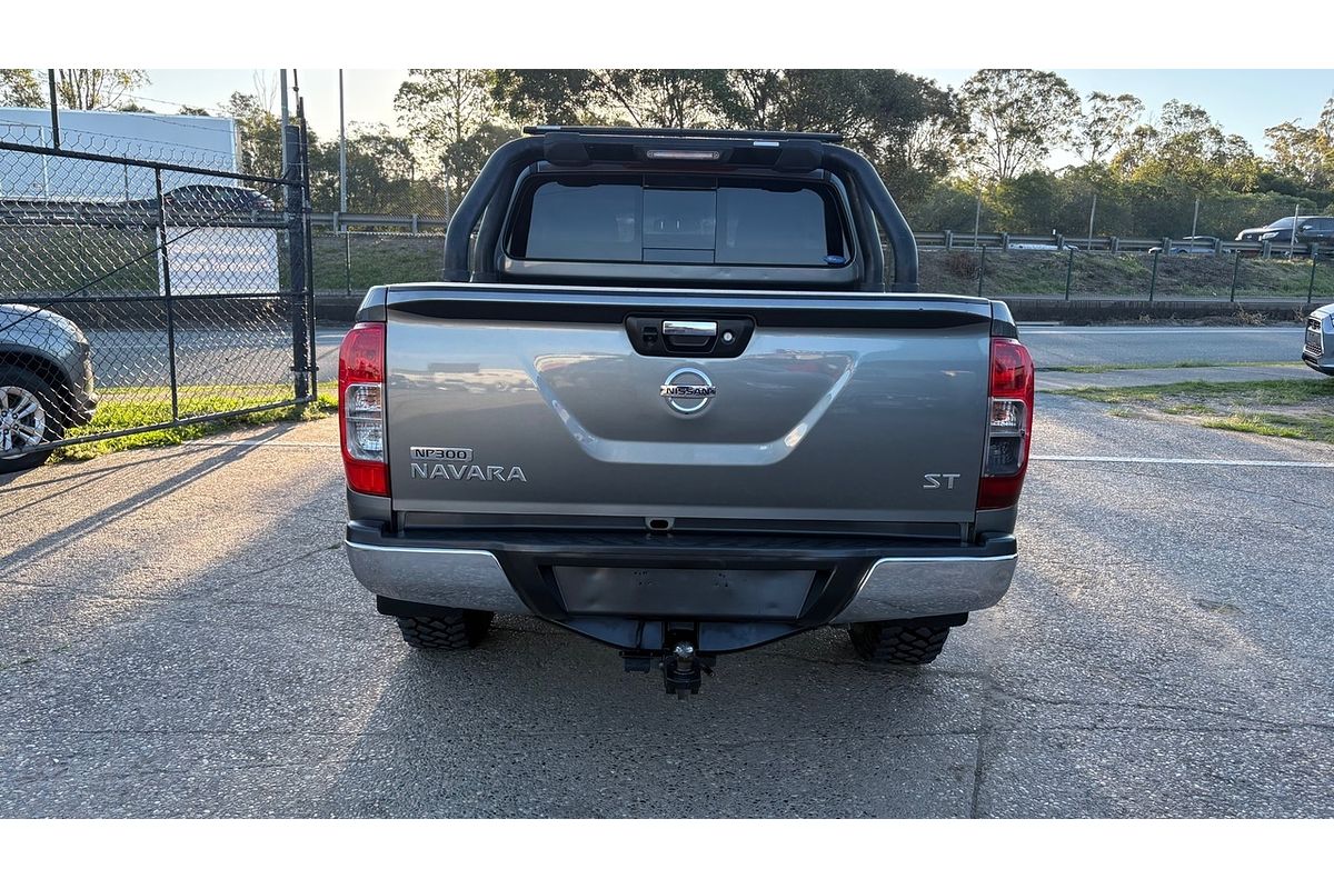 2015 Nissan Navara ST D23