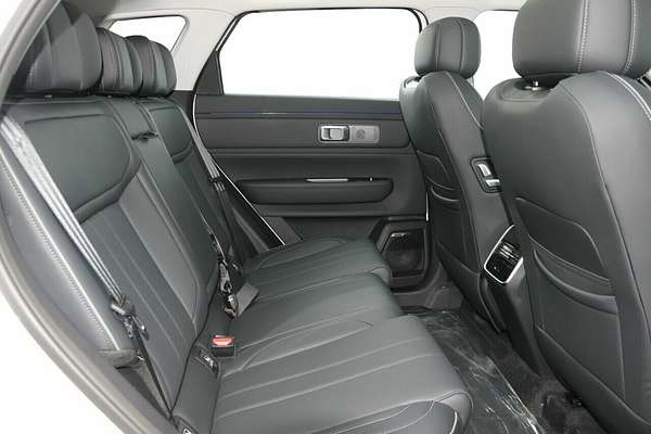 2025 Jaecoo J7 SHS Summit