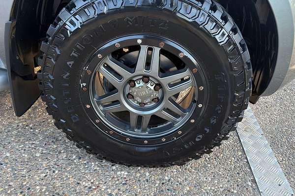 2015 Nissan Navara ST D23