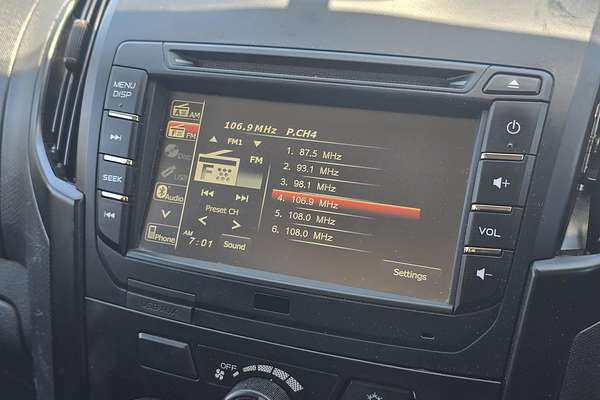 2019 Isuzu D-MAX SX 4X4