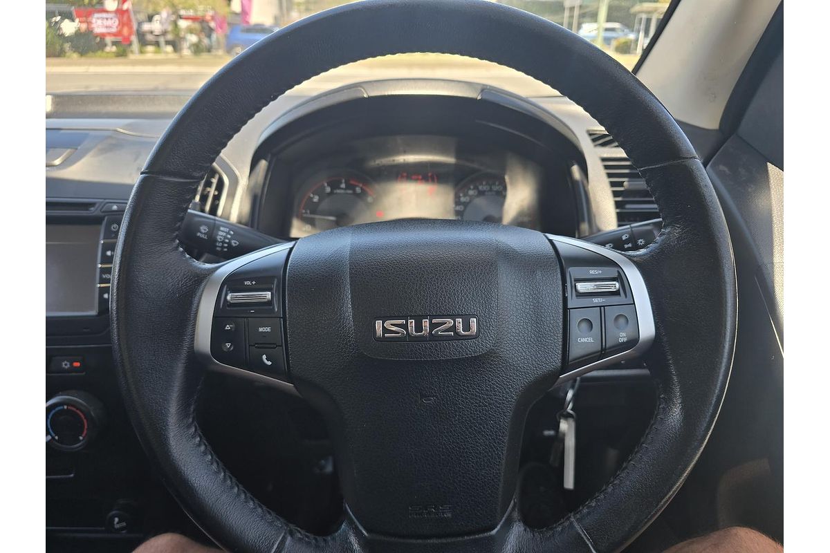 2019 Isuzu D-MAX SX 4X4