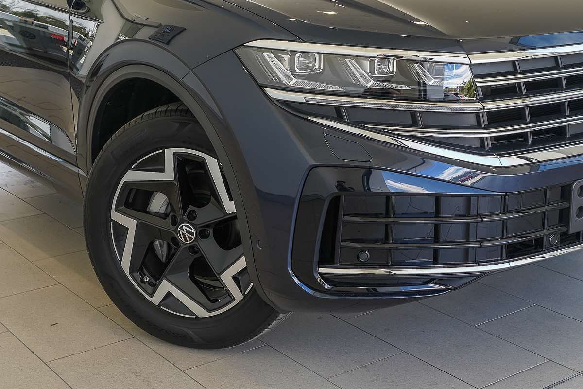 2025 Volkswagen Touareg 170TDI RC