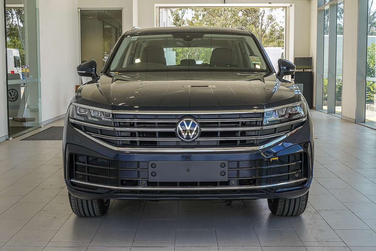 2025 Volkswagen Touareg 170TDI RC