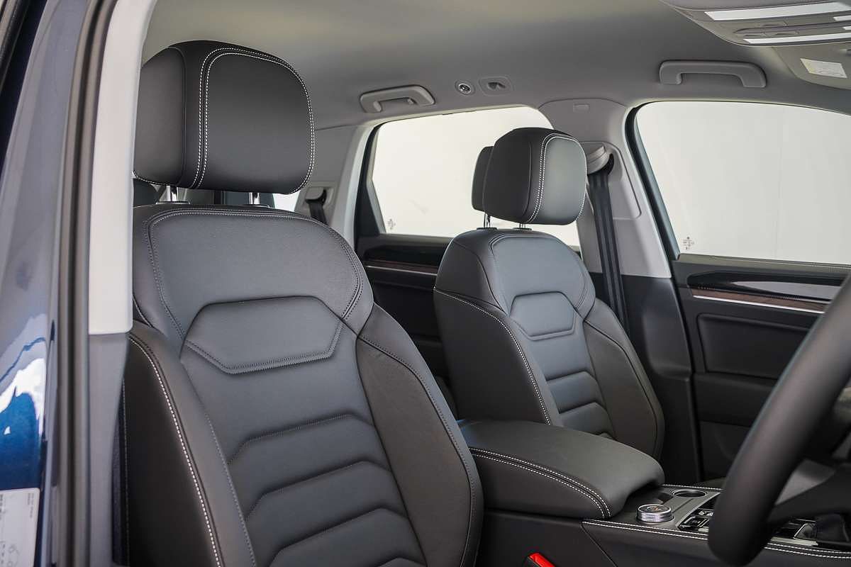 2025 Volkswagen Touareg 170TDI RC