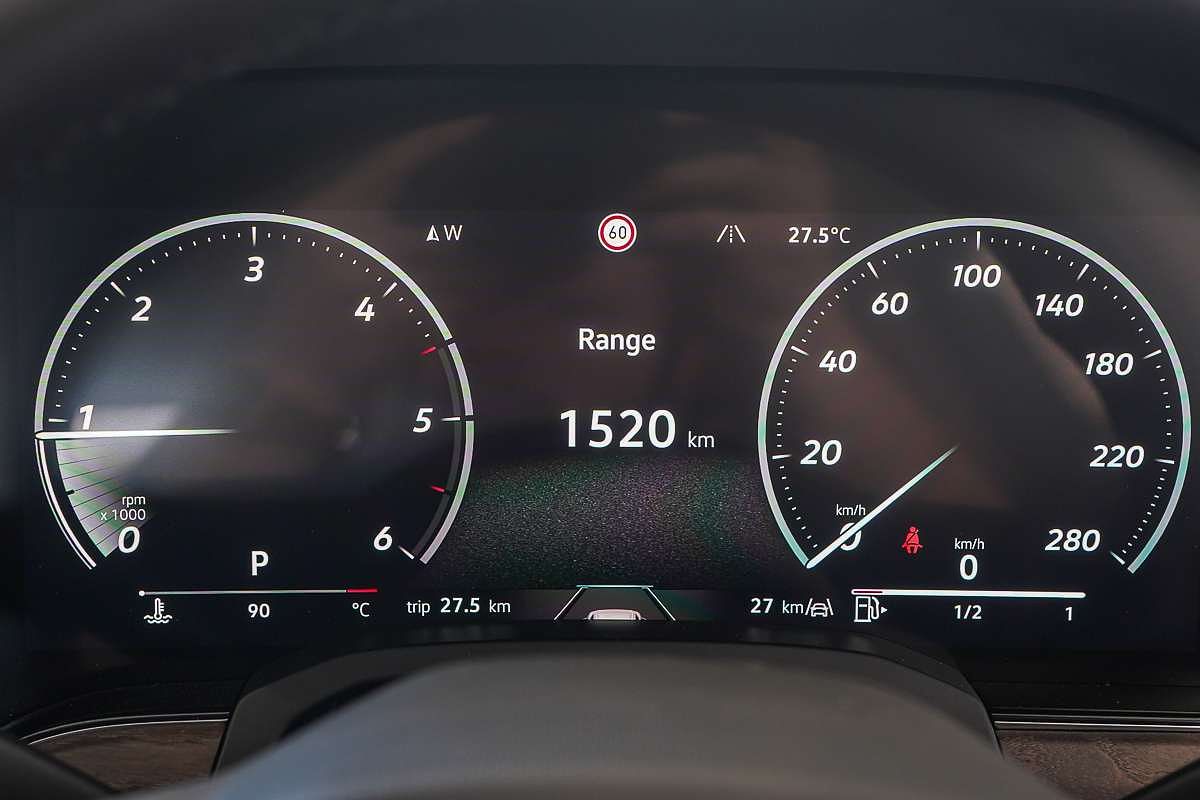 2025 Volkswagen Touareg 170TDI RC