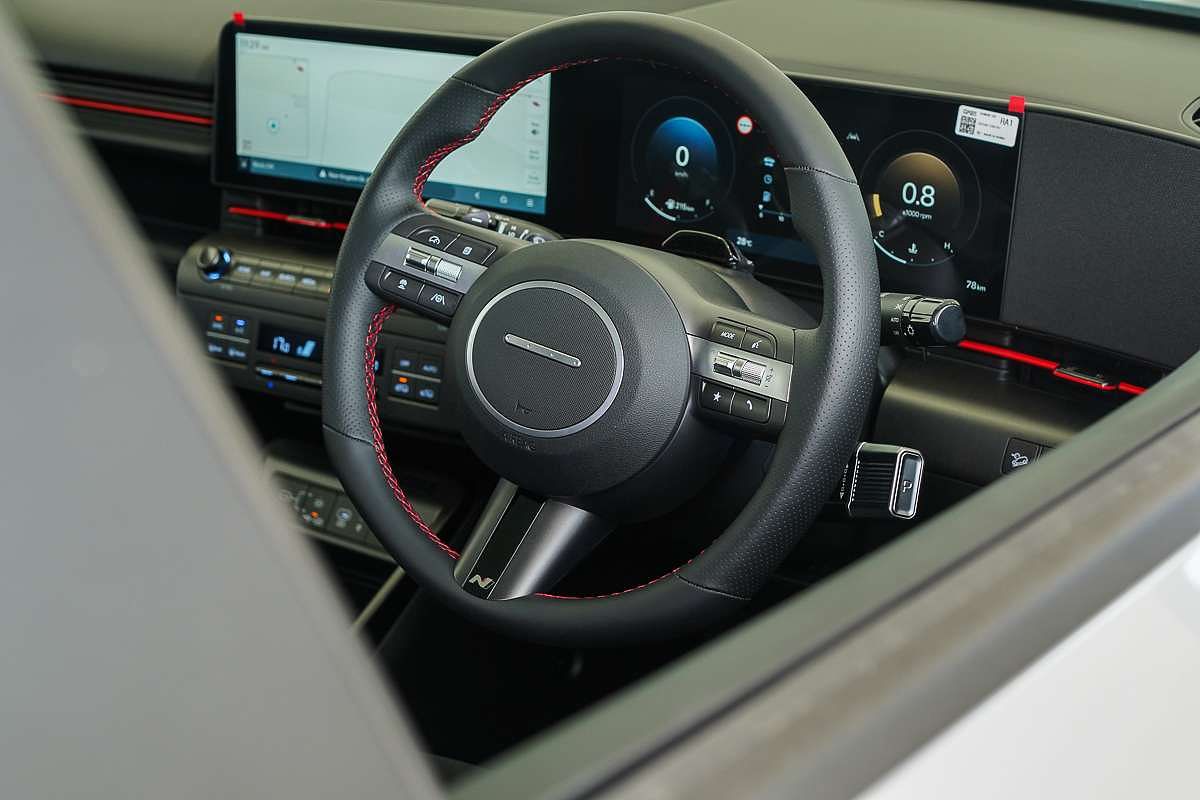 2025 Hyundai Kona Premium N Line SX2.V3