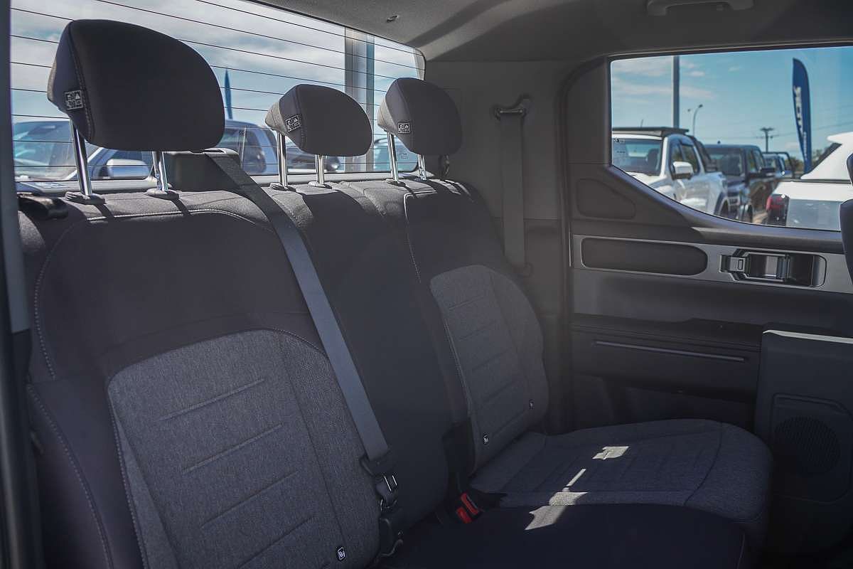 2025 Kia Tasman SX TK 4X4