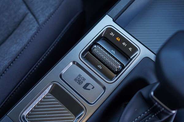 2025 Kia Tasman SX TK 4X4