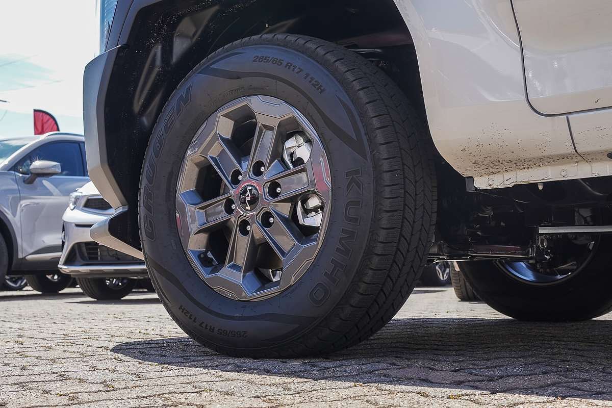 2025 Kia Tasman SX TK 4X4