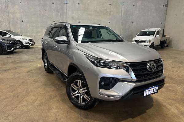 2021 Toyota Fortuner GXL GUN156R