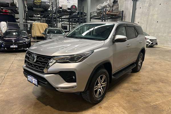 2021 Toyota Fortuner GXL GUN156R