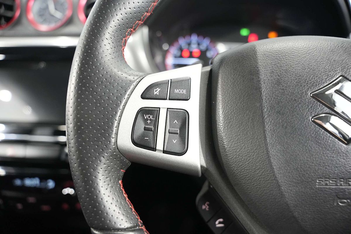2016 Suzuki Vitara S Turbo LY