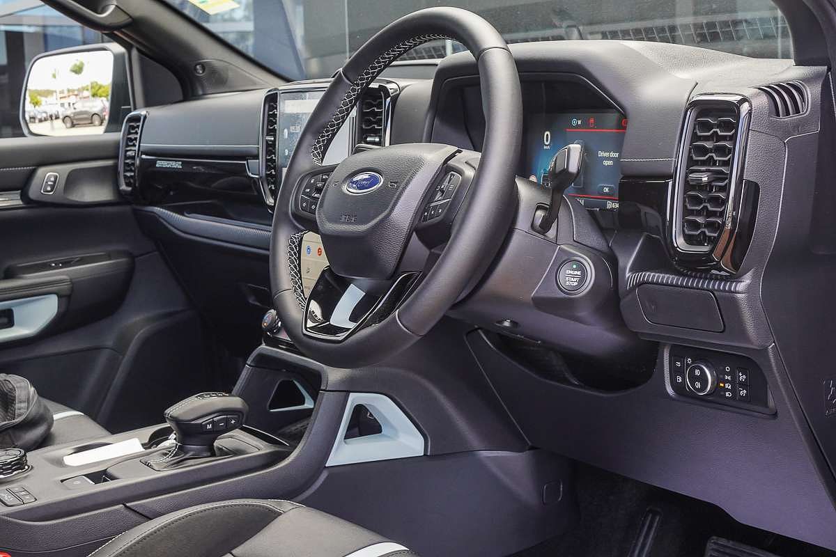 2025 Ford Ranger PHEV Stormtrak 4X4 2.3L