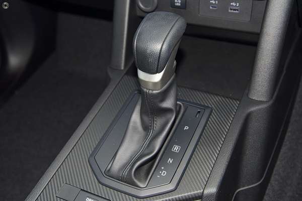 2025 Mitsubishi Triton GLX-R MV 4X4