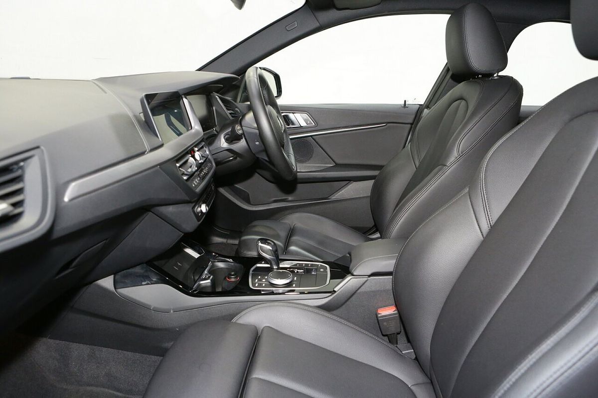 2021 BMW 2 Series 218i M Sport F44