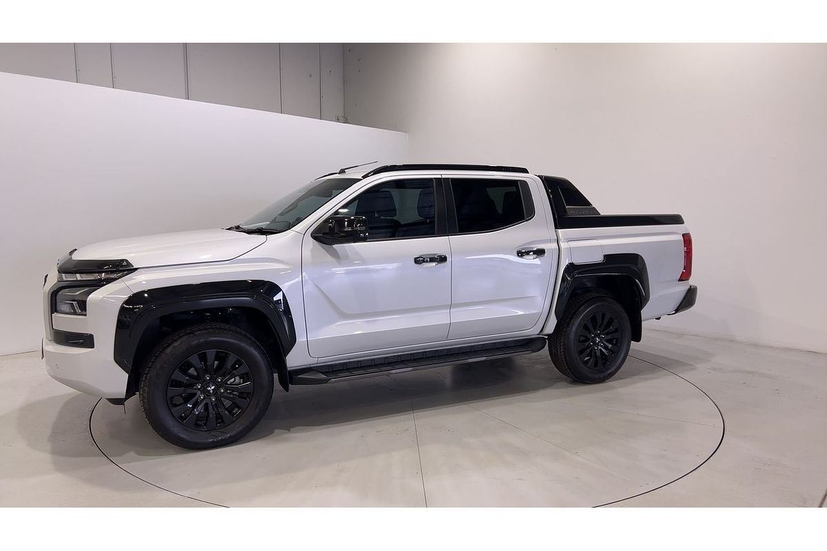 2024 Mitsubishi Triton GSR MV 4X4