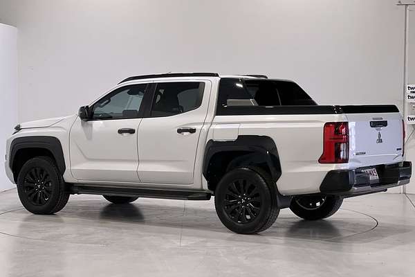 2024 Mitsubishi Triton GSR MV 4X4