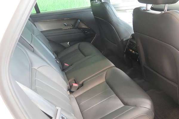 2023 Land Rover Range Rover SPORT D250 SE