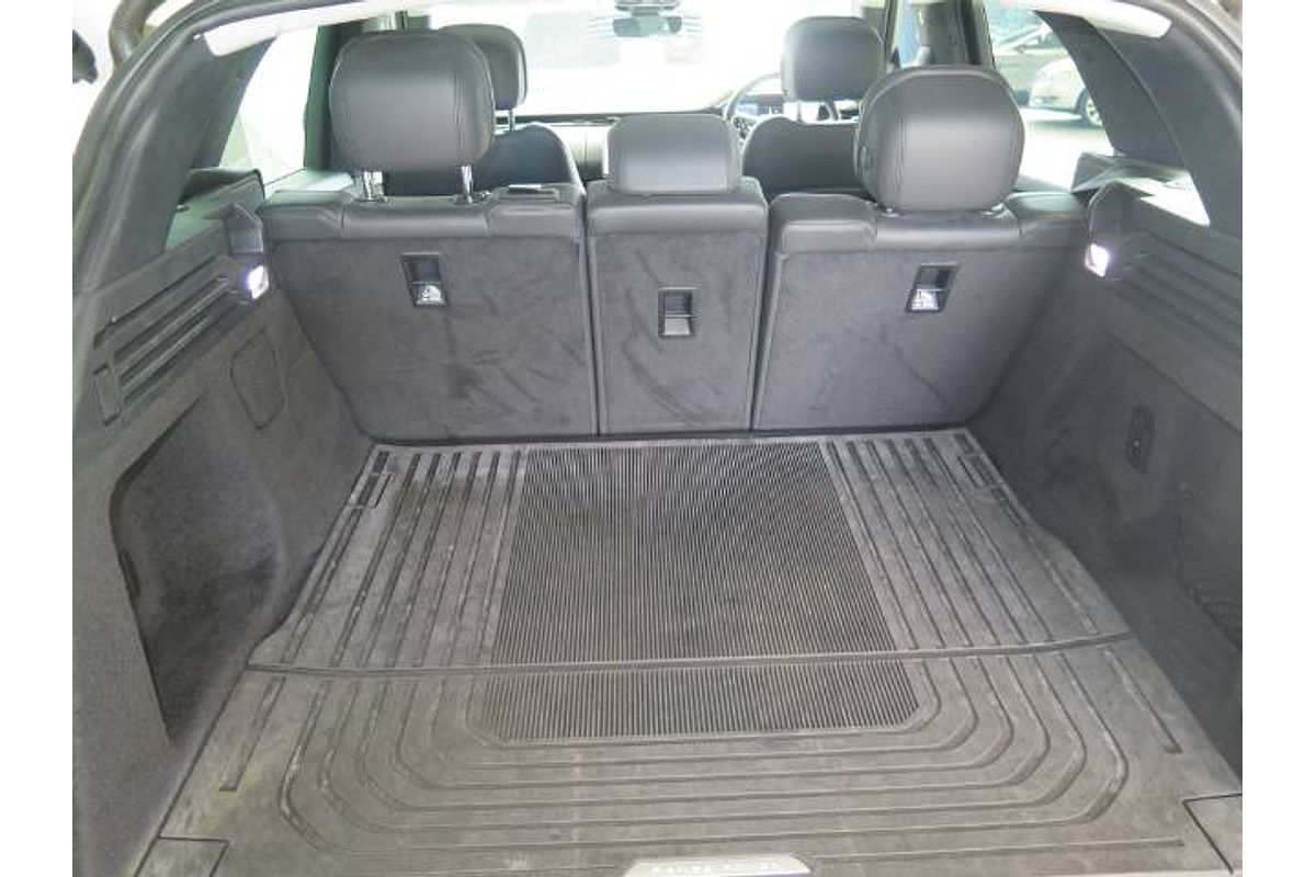 2023 Land Rover Range Rover SPORT D250 SE