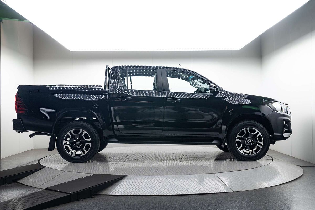 2018 Toyota Hilux SR GUN126R 4X4