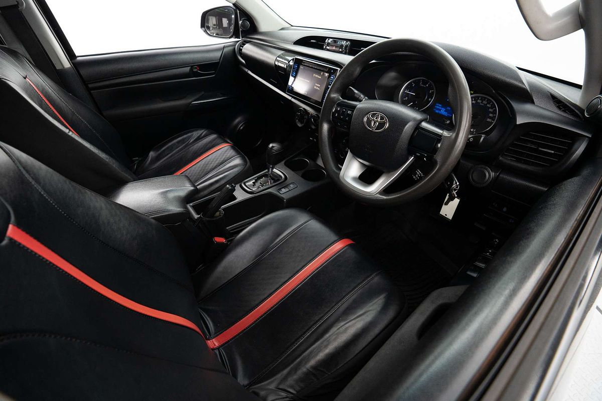 2018 Toyota Hilux SR GUN126R 4X4