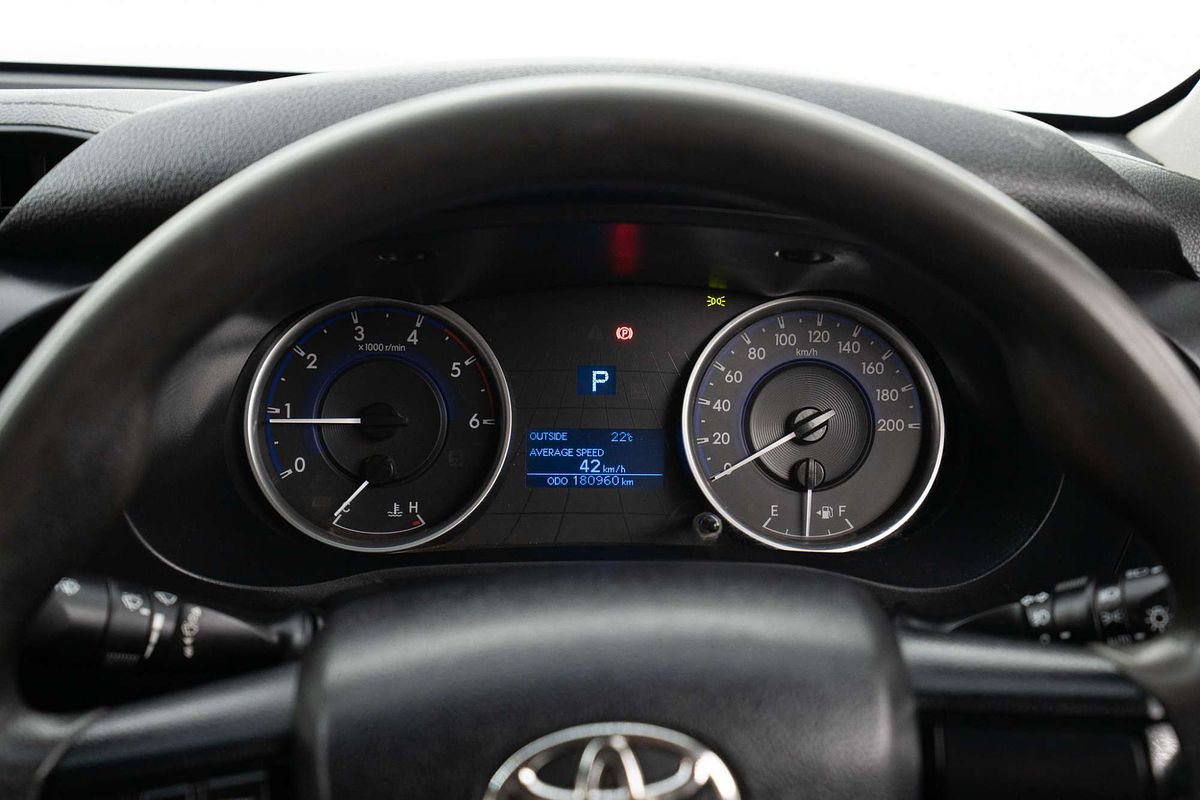 2018 Toyota Hilux SR GUN126R 4X4