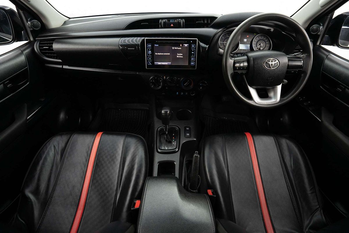 2018 Toyota Hilux SR GUN126R 4X4