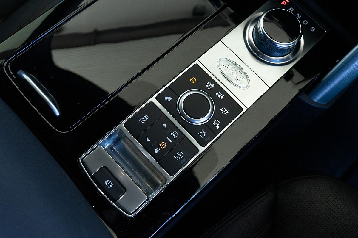 2019 Land Rover Discovery SD6 HSE Series 5