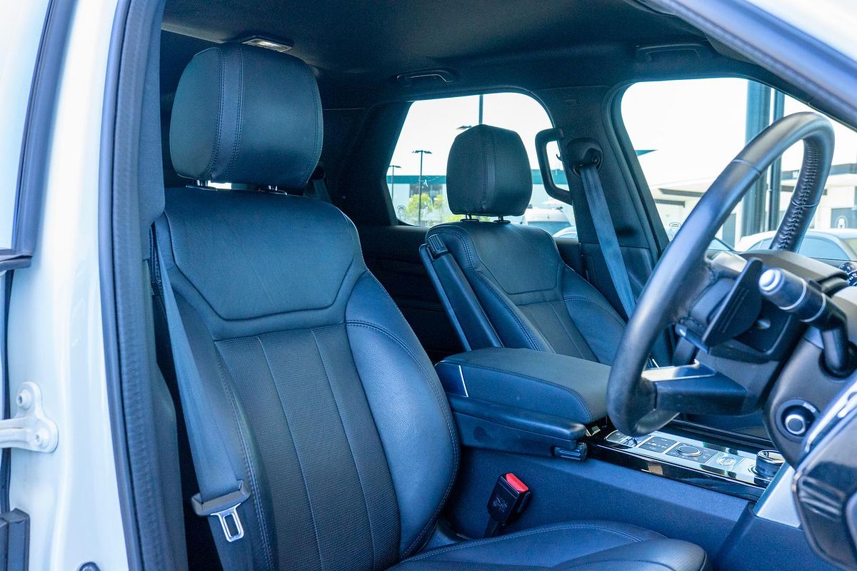 2019 Land Rover Discovery SD6 HSE Series 5