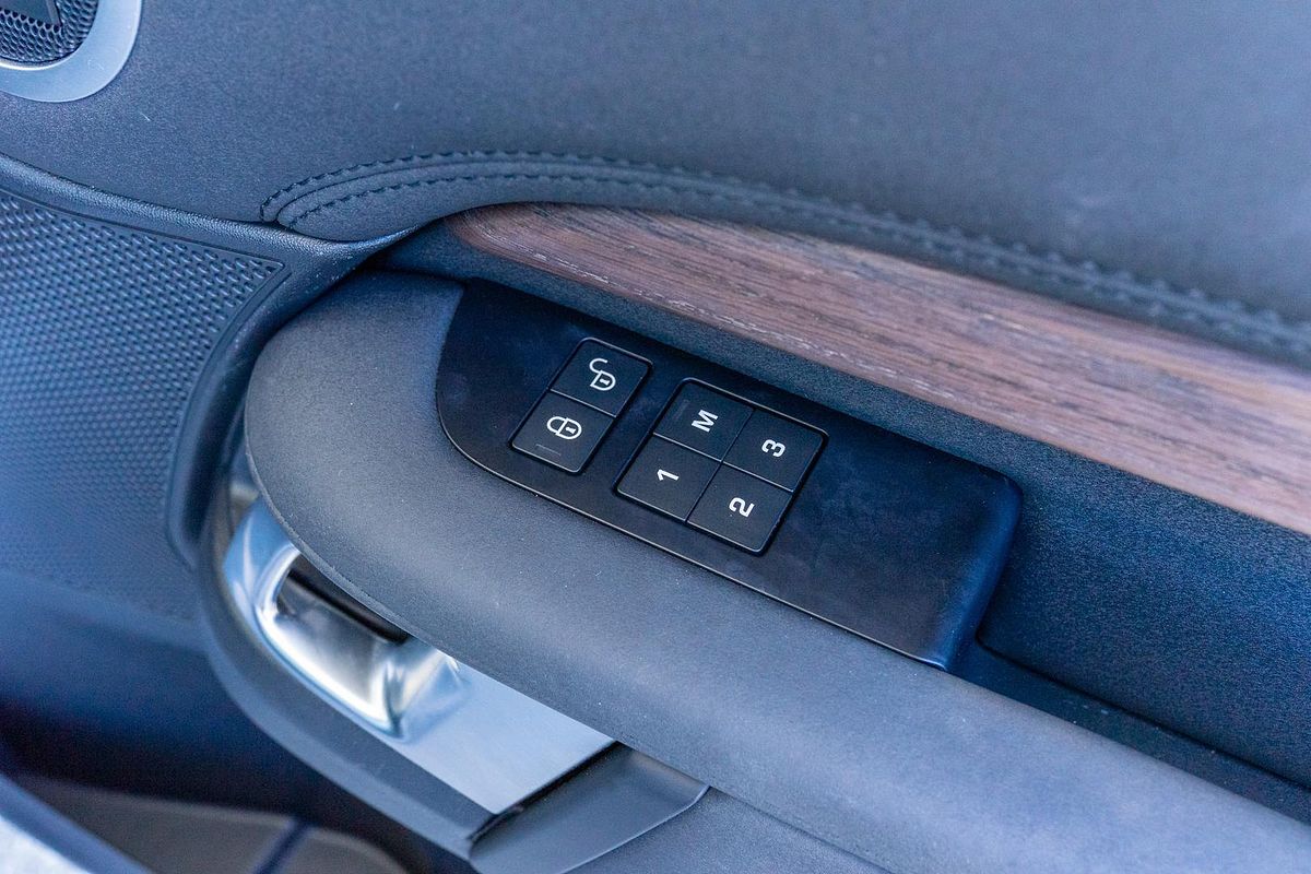 2019 Land Rover Discovery SD6 HSE Series 5