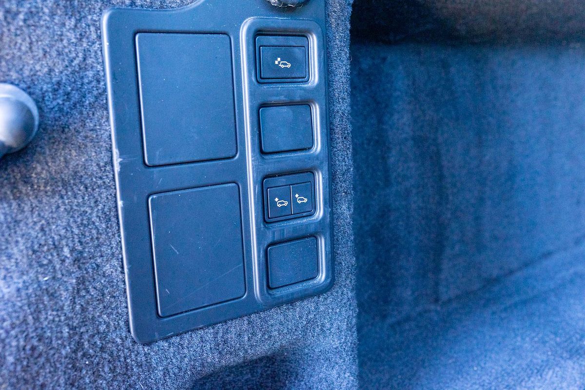 2019 Land Rover Discovery SD6 HSE Series 5